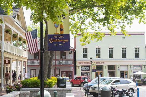 12 Best Small Towns in Georgia That Are Full of Southern Charm .